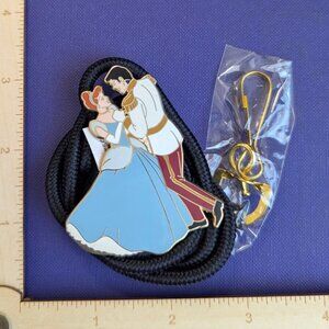 Disney Cinderella & Prince Charming Bolo Lanyard Cast Excl Limited Edition